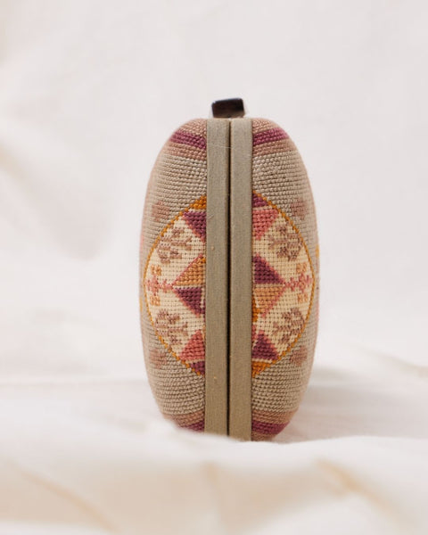 Flat Canvas Clutch Rafeh Embroidery| تطريز مدينة رفح