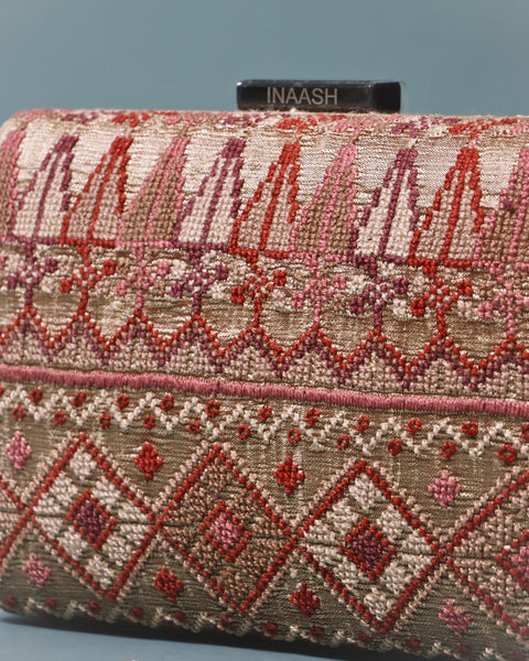 Flat Silk Clutch- Gaza Embroidery | تطريز غزة