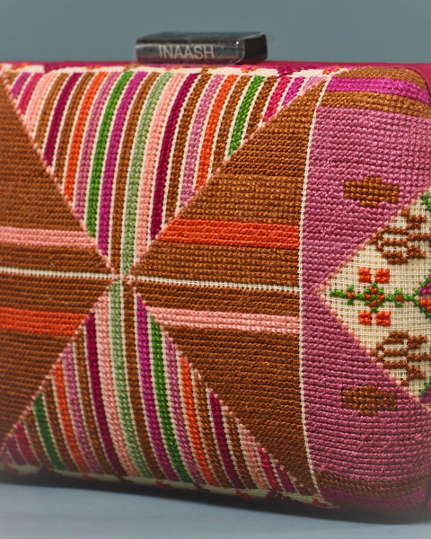Flat Canvas Clutch Rafeh Embroidery| تطريز مدينة رفح