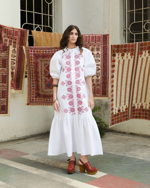 Button Up Poplin Dress- Flower Arch | قوس الزهور