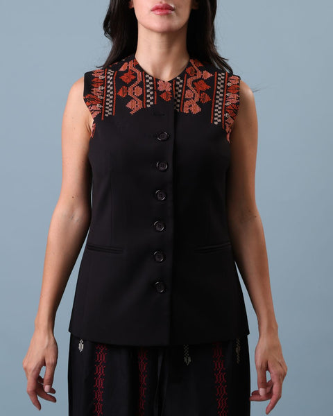 Black Fitted Vest - Leaf, Flowers & Border | الورق، الزهور والإطار