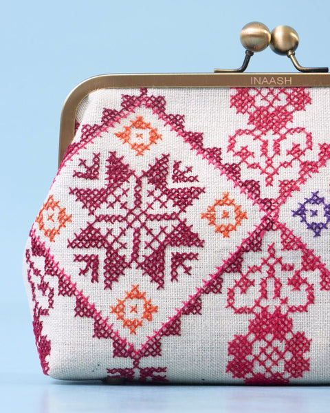 White Linen Click Clutch Star of Bethlehem | نجمة بيت لحم