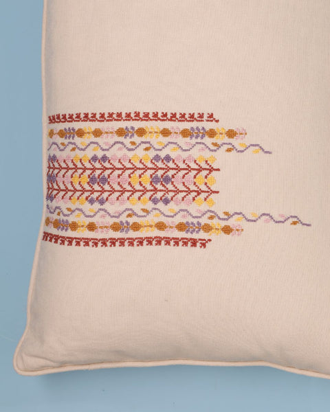 SS25 Cushion Rectangle