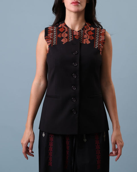 Fitted Vest of Leaf, Flowers & Borders | أوراق وزهور وإطارات