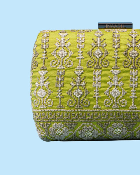 Flat Silk Clutch-Natrat Yafa | تطريز نترات يافا