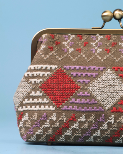 Green Click Clutch Rafeh Tahriri | رفح تحرري