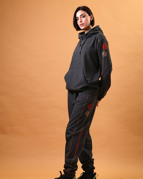 Loungewear Tahriri Embroidery | التطريز التحريري