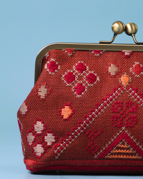 Red Click Clutch Rafeh Tahriri | رفح تحرري