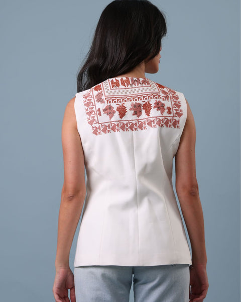 White Fitted Vest - Leaf, Flowers; Border | الورق، الزهور والإطار