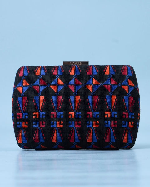 Flat Canvas Clutch- Sarou and Slices | السرو والشرائح