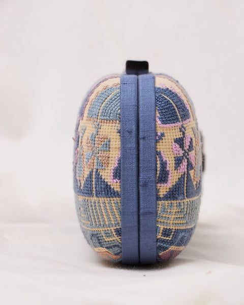 Box Canvas Clutch - Beersheba Motif | زخارف بئر السبع