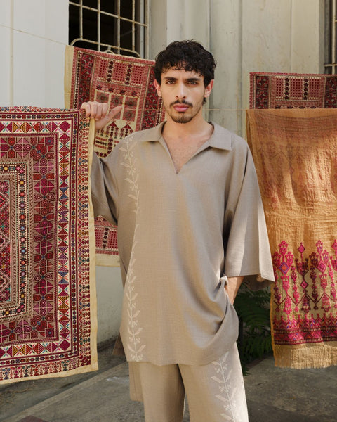 Grey Meshwar Set- Palm Tree | شجرة النخيل