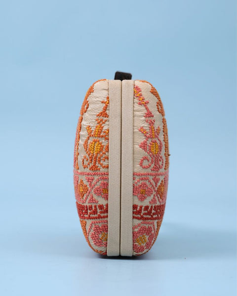 Golden Flat Silk Clutch-Natrat Yafa | تطريز نترات يافا