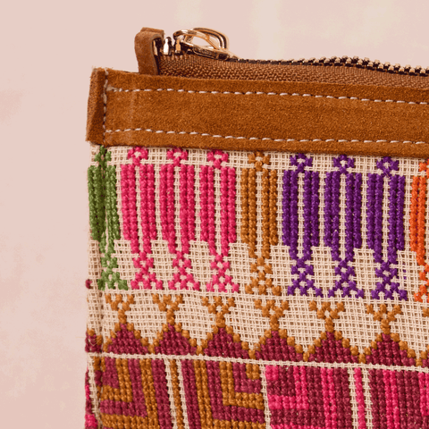 Zipper Straw Pouch Mixed Embroidery |  التطريز المختلط