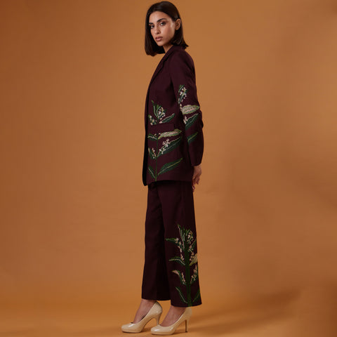 Olive Branch Suit | بدلة غصن الزيتون