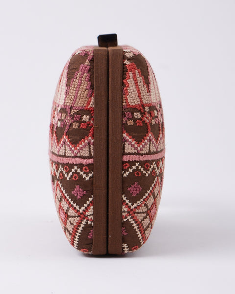 Brown Flat Silk Clutch- Gaza Embroidery | تطريز غزة