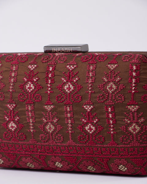 Flat Silk Clutch-Natrat Yafa | تطريز نترات يافا