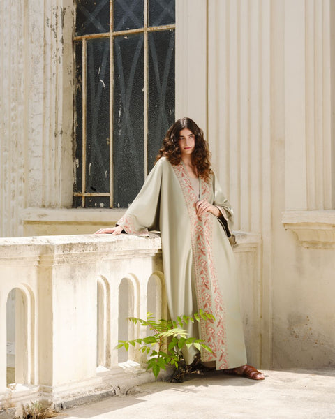 Dar Abaya- Flowers $ Border | إطار زهور