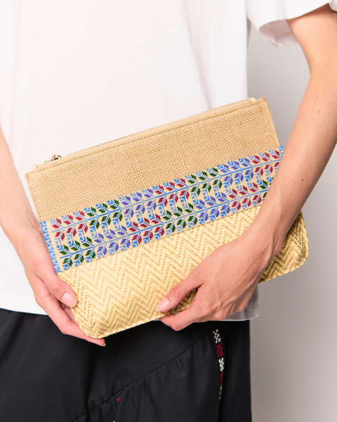 Zipper Straw Pouch
